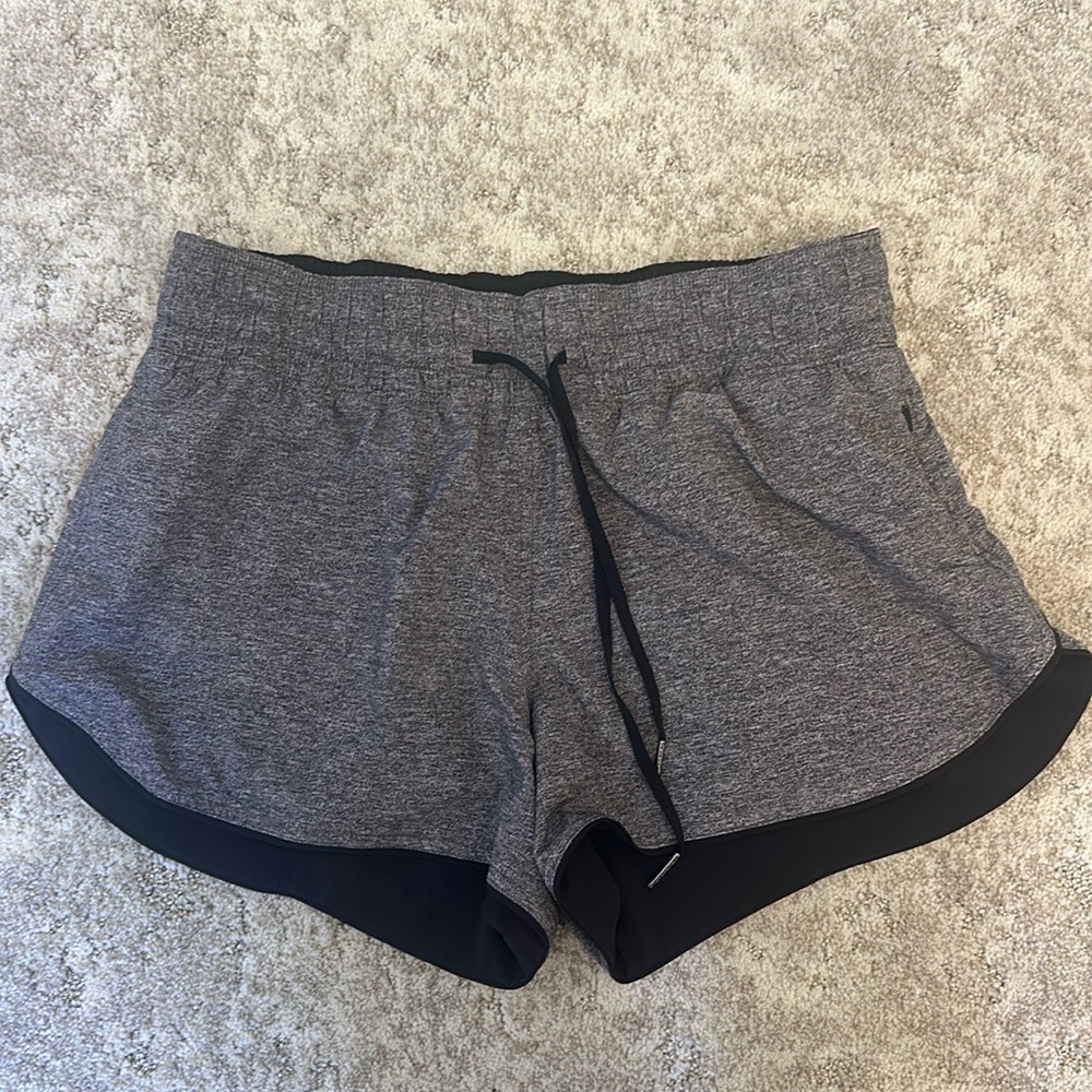 Lululemon Choose a Side Short 3in Size 8